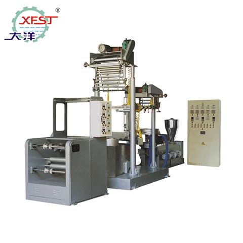 PVC 熱收縮薄膜吹膜機(jī)組（旋轉(zhuǎn)模頭、雙剖雙收）